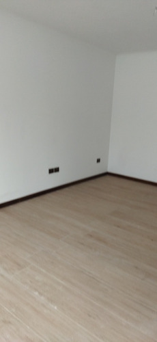Casa Nueva Remodelada Sin Uso 5 Dormitorios 5 Baños 1 Piso