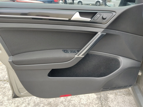 Imagen 14 de 14 de Volkswagen Golf 2017 1.4 Highline Dsg At