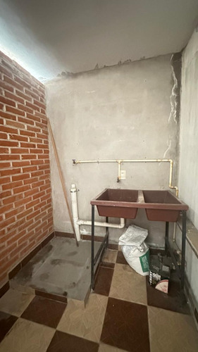 Los Heroes Ecatepec Seccion I, Casa En Venta 2 Recamaras, 2 Baños.