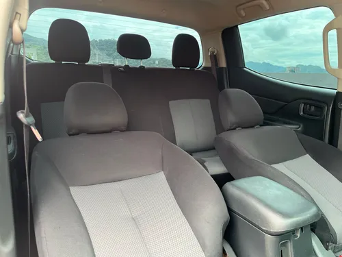 Mitsubishi L200 Lgx