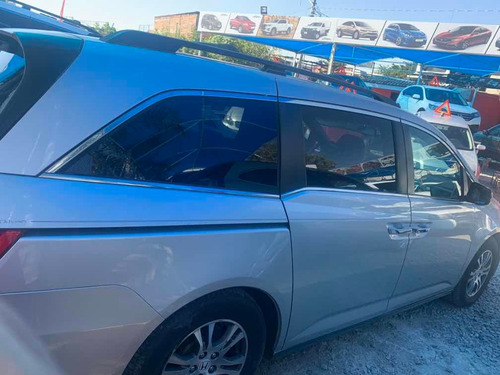 Honda Odyssey 2011 3.5 Touring Minivan Cd Qc Dvd At