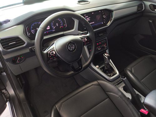 Volkswagen T-Cross 1.0 200 TSI TOTAL FLEX COMFORTLINE AUTOMÁTICO