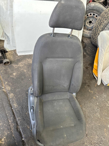 Asiento Delantero Derecho Vw Jetta Mk6 11-17