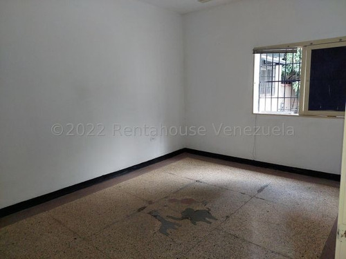 Imagen 9 de 12 de Casa Para Uso Comercial En Venta