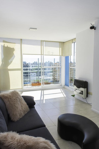 Imagen 7 de 30 de Departamento Dúplex De Dos Dormitorios - Rosario