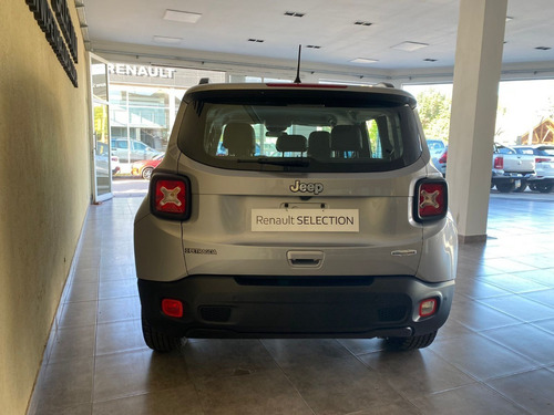 Imagen 3 de 10 de Jeep Renegade