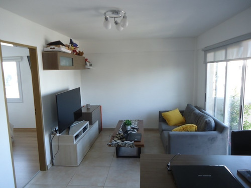 Imagen 5 de 11 de Departamento En Venta En Ituzaingo Norte