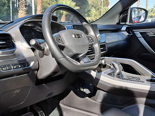 Geely Coolray Sport