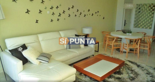 Imagen 4 de 12 de Apartamento En Alquiler - Mansa