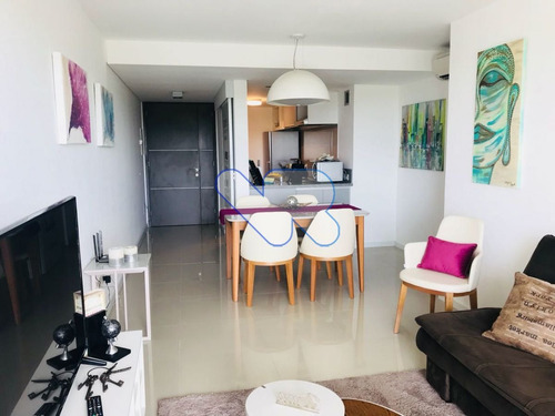 Imagen 7 de 16 de Vendo-alquilo Apartamento 2 Dorm, 2 Baños Excelentes Amenities Y Ubicación