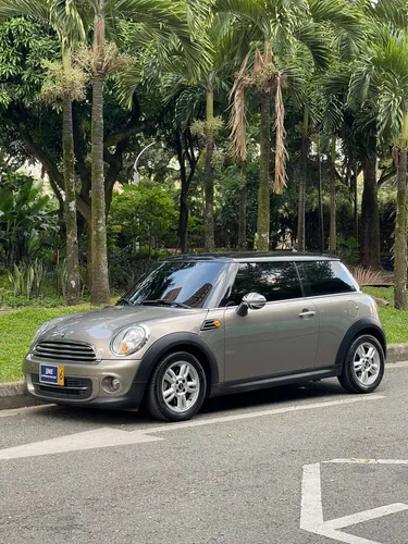 Mini Cooper Pepper 1.6 AUTOMÁTICO