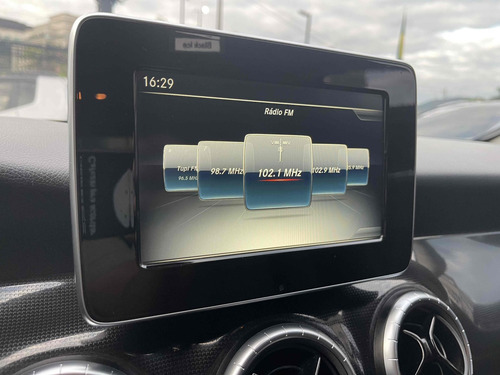 Mercedes-Benz CLA 180 1.6 CGI GASOLINA 7G-DCT