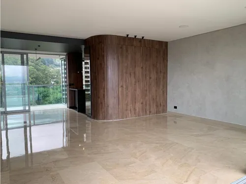 Apartamento En Venta En El Poblado, Los Balsos