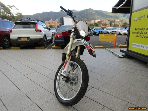 Motos Husqvarna