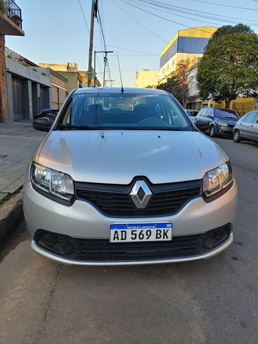 Imagen 7 de 10 de Renault Logan 2019 1.6 Authentique 85cv
