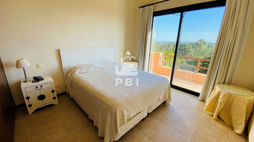 Casa En Venta Las Cumbres 3 Dormitorios - Ref : Pbi598