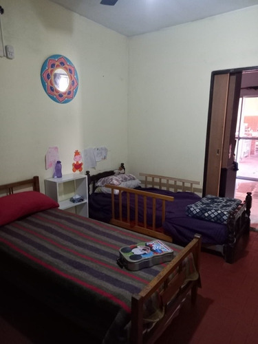 Casa 3 Dormitorios Con Galpón Y Quincho