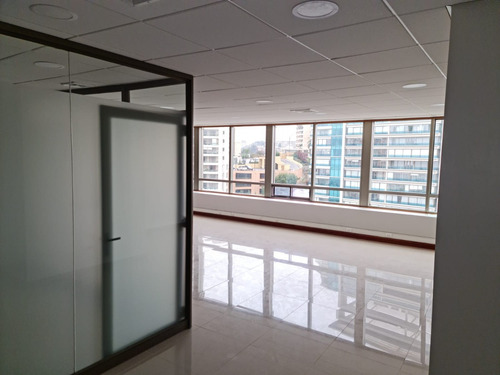 Amplia Of Con Planta Libre, Edificio Coracero, Viña Del Mar