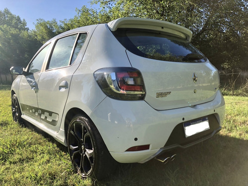 Renault Sandero Rs 2.0 145 Cv