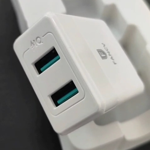 Carregador De Celular Duplo Usb + Cabo Tipo C Turbo Branco