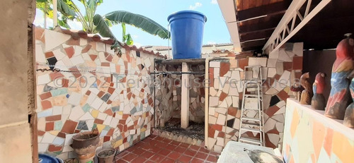Imagen 28 de 30 de Casa En Venta En Urbanización La Ribereña Cabudare Lara 0.4.2.4.5.9.3.7.5.4.2/ Rent-a-house Centro Occidente Mls Código: 22-16569
