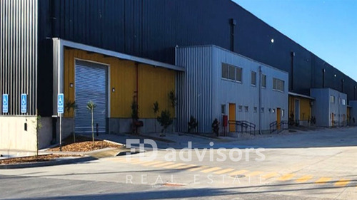 Arriendo De Bodegas En Centro Logístico 15000 M2 - Pudahuel