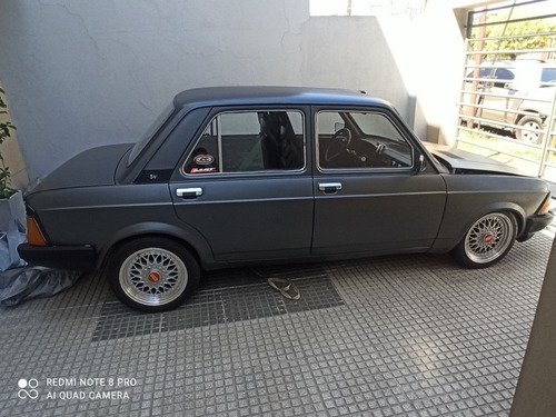Imagen 2 de 15 de Fiat 128 Super Europa Super Europa