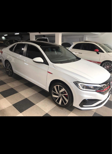 Volkswagen Vento 2.0 Tsi Gli 60660537