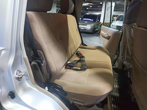 Imagen 4 de 6 de Toyota Land Cruiser Lx V6