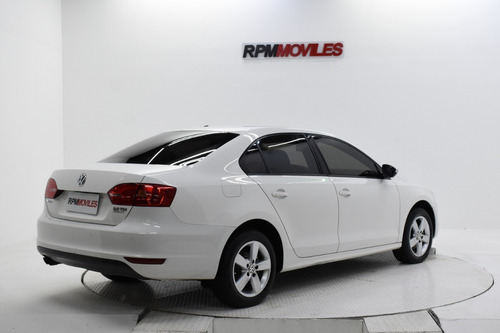 Volkswagen Vento 2.0 Tdi Luxury Manual 2013 Rpm Moviles