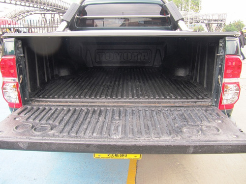 Toyota Hilux 3000cc 4x4 Mt Aa