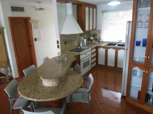 Imagen 6 de 10 de Casa Bote Palafito En Alquiler