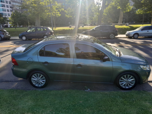 Volkswagen Voyage 1.6 101cv