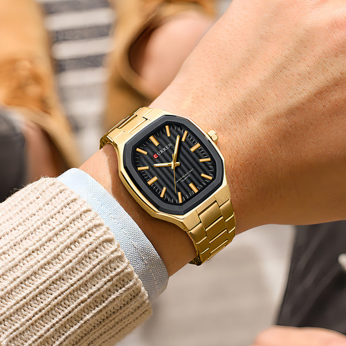 Relógios impermeáveis de aço inoxidável Curren Fashion para cor de fundo dourado/preto