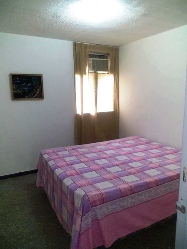 Imagen 1 de 3 de Junio 2022 Se Alquila Habitación Urb La Campiña Naguanagua Ws 04145951242 Francisco Rodriguez