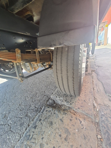 Imagem 10 de 15 de Iveco Daily 35s14