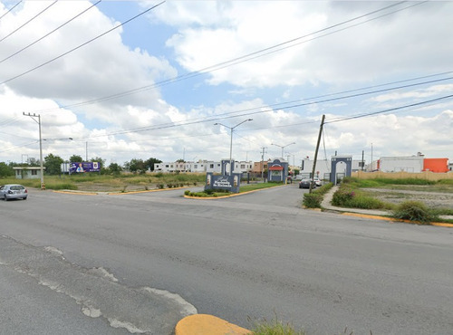 Casa En Remate Bancario Ubicada En Real Hacienda De Huinala, Cdad. Apodaca, N.l. Sk04