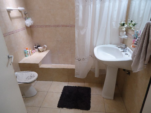Imagen 9 de 12 de Casa Ph En Venta En Castelar Sur