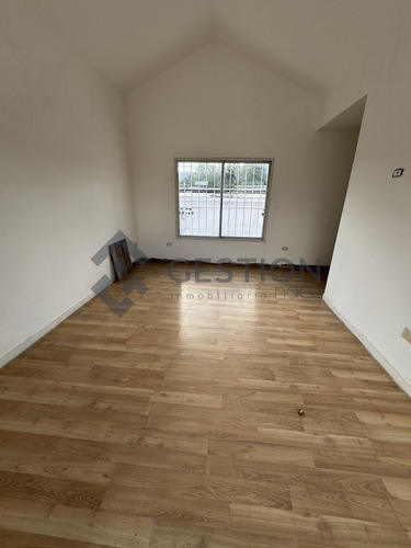 Casa En Venta En La Calera - Opciónal Se Vende Galpón