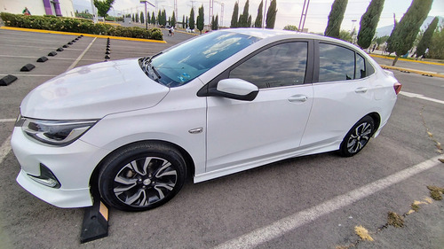 Chevrolet Onix 1.2t Premier L At