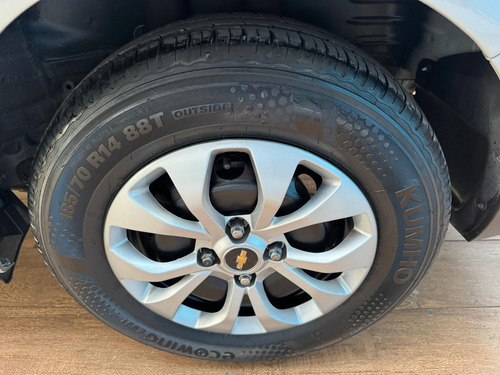 Chevrolet Prisma 1.0 MPFI LT 8V FLEX 4P MANUAL