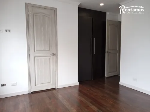 Apartamento En Arriendo En El Poblado. Cod A775296