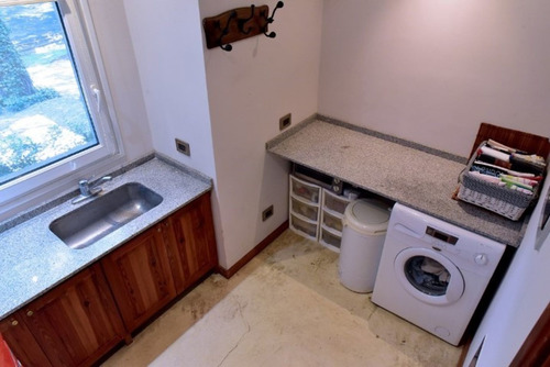 Venta Casa 6 Ambientes,los Berros Bella Vista