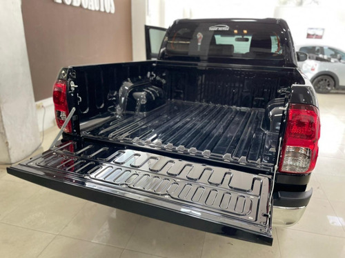 Toyota Hilux Srv 4x4 Automatica 0km Negra Todoautos