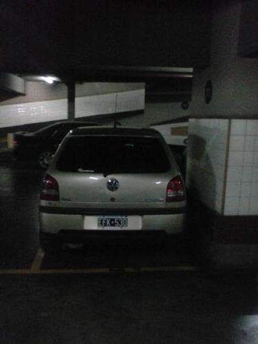 Imagen 2 de 6 de Cochera Chica En Belgrano