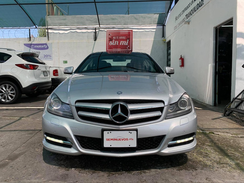 Imagen 3 de 14 de Mercedes Benz C 250 Coupe 2014 Automático