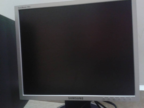 Imagen 3 de 4 de Computadora Pentium 4, Intel