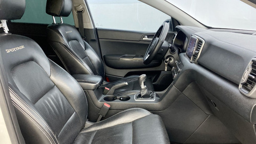 Imagen 20 de 25 de Kia New Sportage Lx 2.0