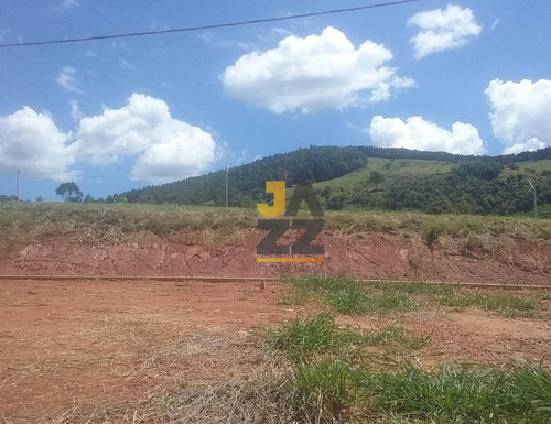 Terreno Em Muito Bem Localizado Em Monte Alegre Do Sul - Te3347