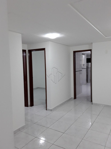 Imagem 3 de 10 de Apartamentos - Ref: V1911